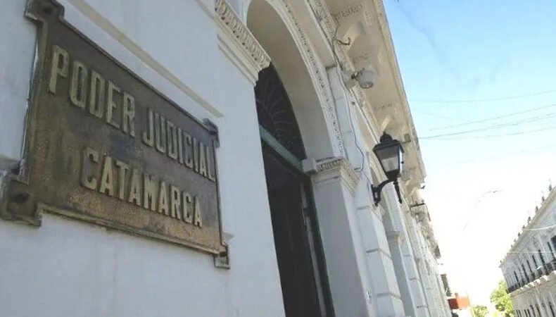 Su papá quería cambiarla de escuela contra su voluntad, La Justicia se no negó