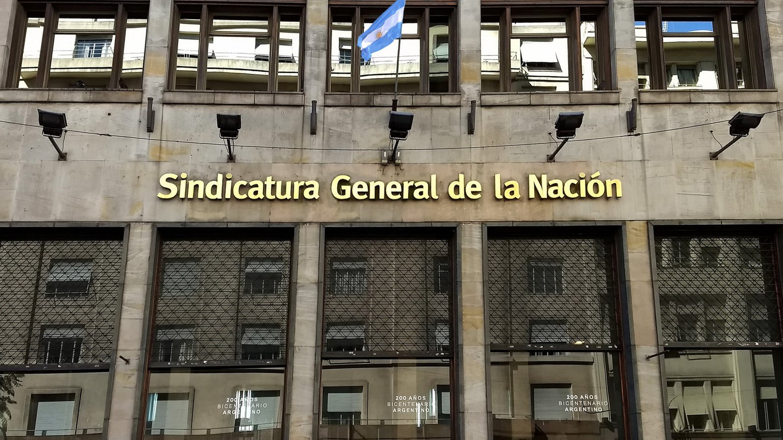 Rechazo de abogados a la auditoría de la SIGEN sobre la UBA