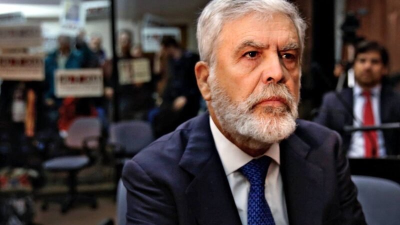 Tragedia de Once: reducen la pena de De Vido