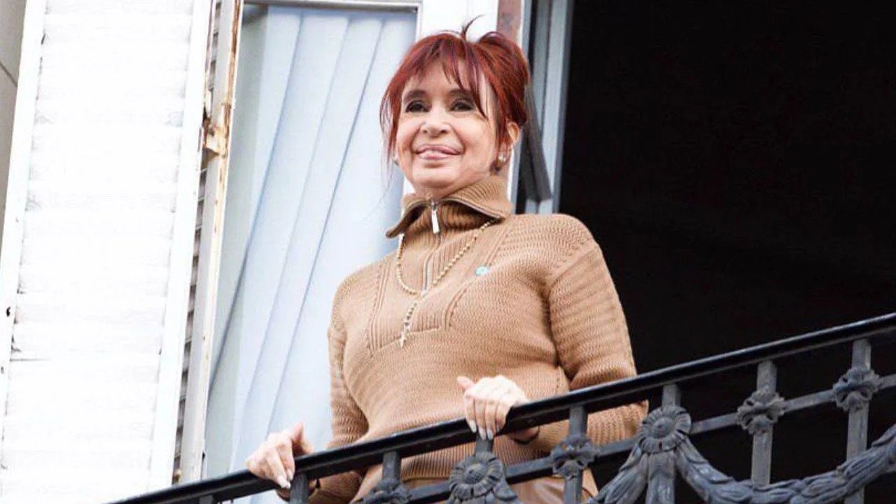 Ya presa, Cristina suma reveses judiciales y debe enfrentar nuevos juicios