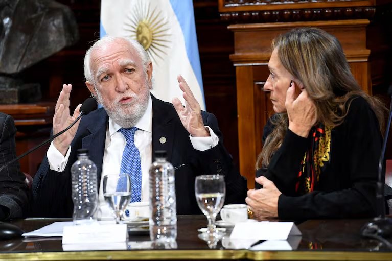 Gil Lavedra pidió que se incorporen mujeres a la Corte Suprema