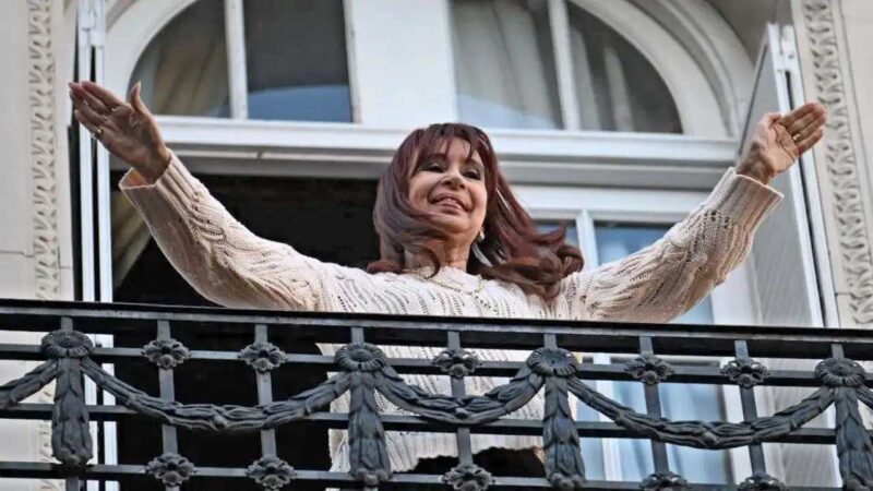 La fiscalía rechazó la prisión domiciliaria de Cristina