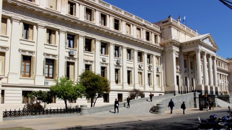 Reclamaba una indemnización, pero la justicia demostró  vinculación asociativa y no laboral