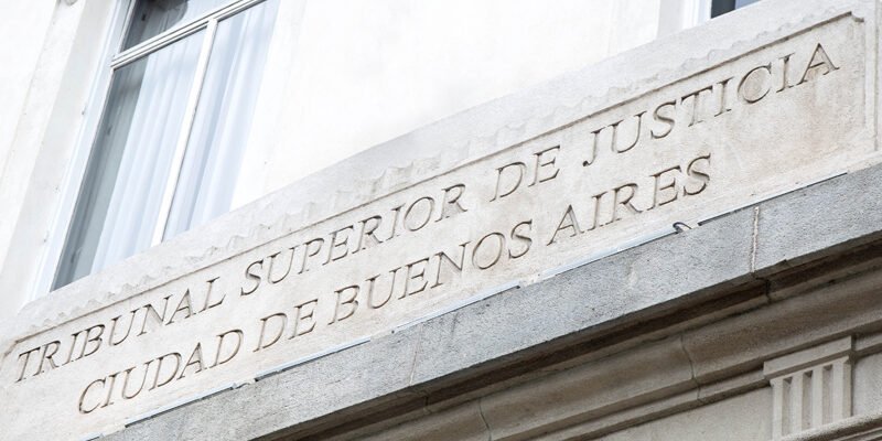 Un deudor alimentario que ocultó bienes fue condenado por violencia de género
