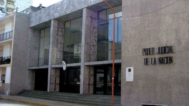 Tratos “injustos”: prohíben a una jueza la comunicación directa con sus empleados