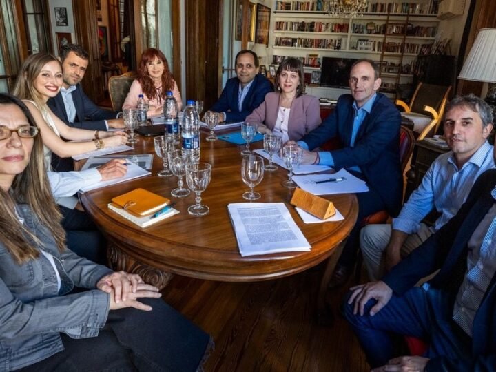 Limitan las visitas a Cristina: tres personas como máximo y una o dos veces por semana