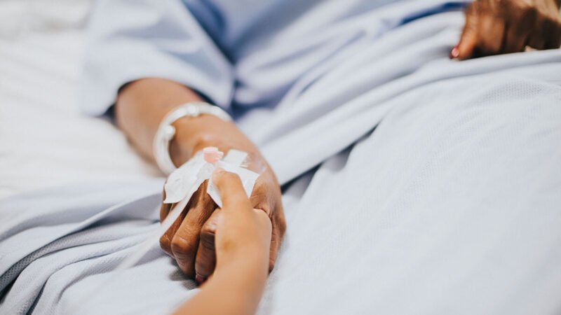 Presentan un proyecto para legalizar la eutanasia