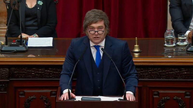 En el Congreso, Milei lanzó un plan de 90 paquetes de reformas para refundar el Estado