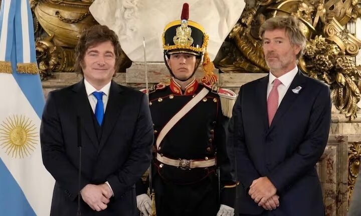 Mahiques asumió y ya pidió renuncias en organismos clave