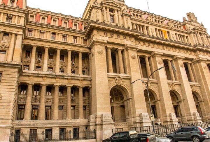 El nuevo proyecto de selección de jueces suma apoyo de los abogados