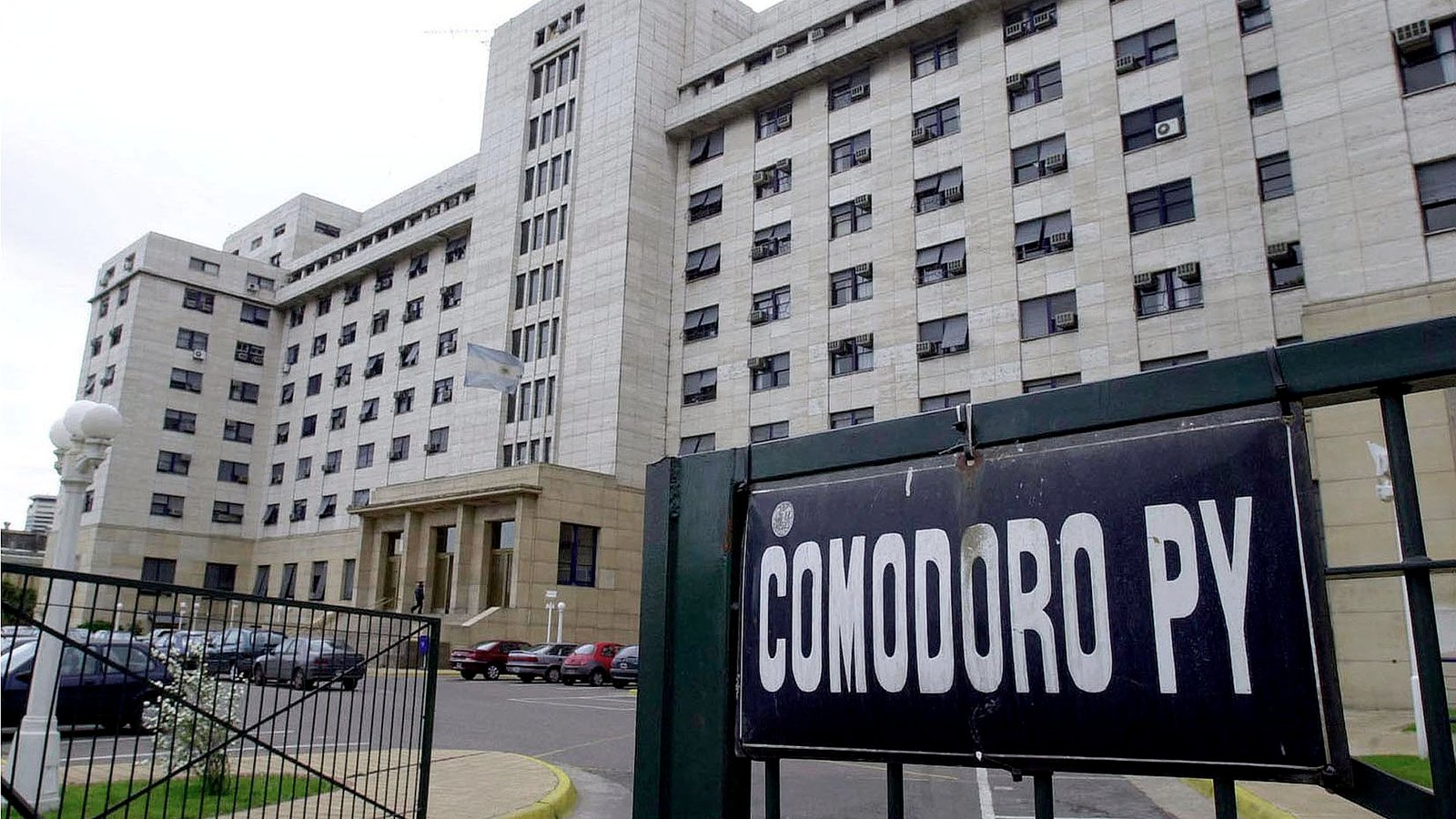 Comodoro Py, sin jueces: alerta máxima en el tribunal