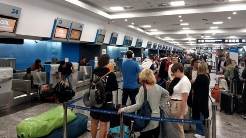 Reglamentaron una forma de resolver reclamos y problemas con las aerolíneas
