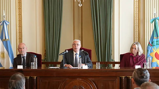 La Suprema Corte bonaerense denuncia una «degradación institucional» sin precedentes