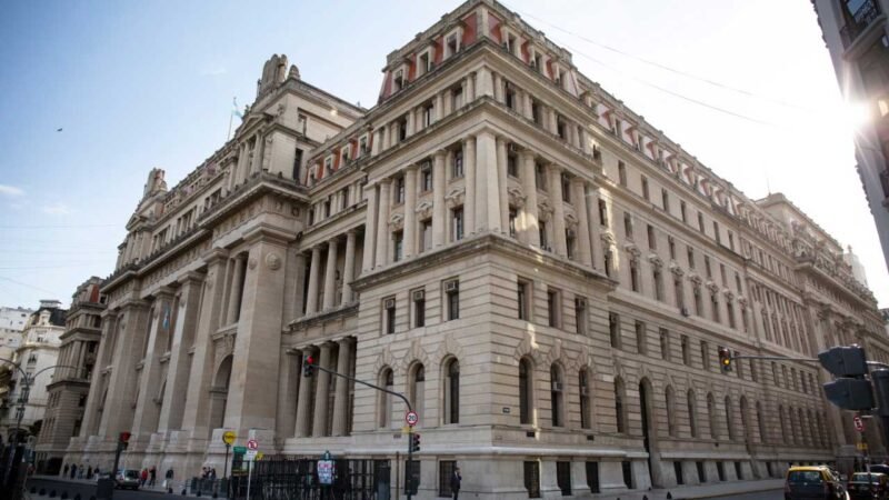 ARCA deja de apelar fallos a favor de jubilados por Ganancias