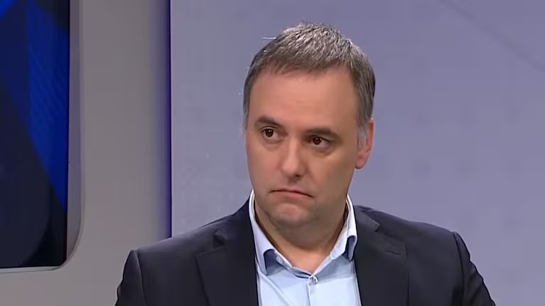 Adorni intentó justificar su fortuna: sorpresiva herencia, ahorros en negro y bitcoins