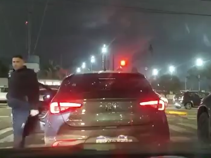 Un carancho anda suelto