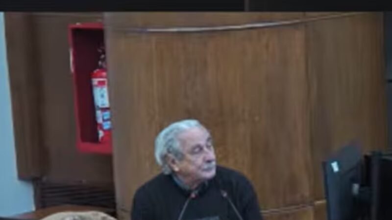 Papelón en la causa cuadernos: citaron al testigo que no era