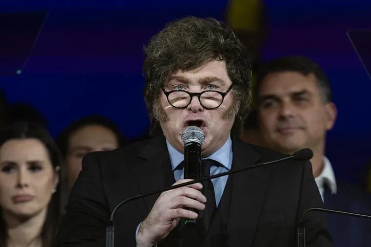 Milei habilita la expulsión de extranjeros que&nbsp; inciten el odio contra la Argentina
