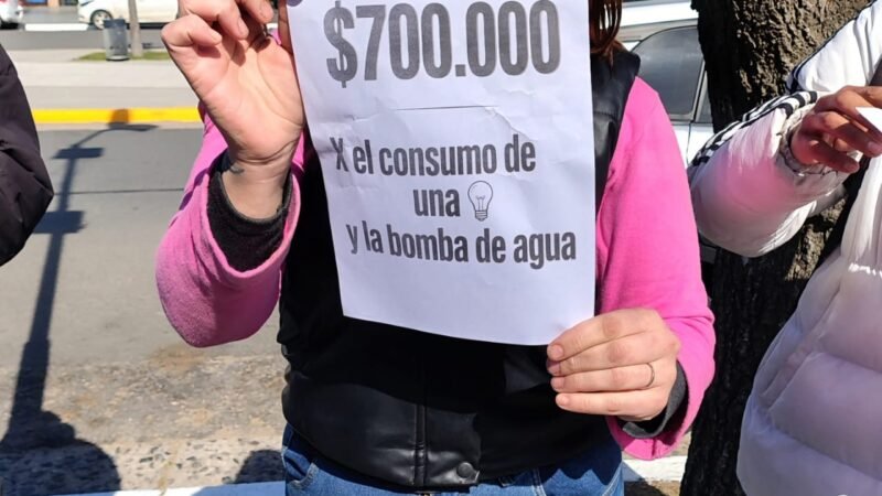 Apagón en el Partido de La Costa en protesta por los fuertes aumentos en las tarifas de luz