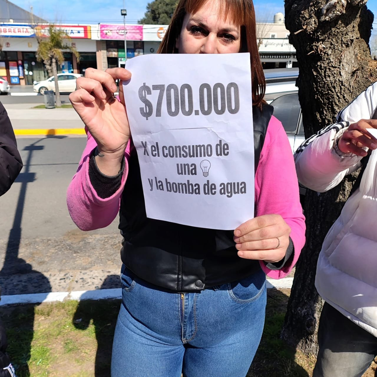 Apagón en el Partido de La Costa en protesta por los fuertes aumentos en las tarifas de luz