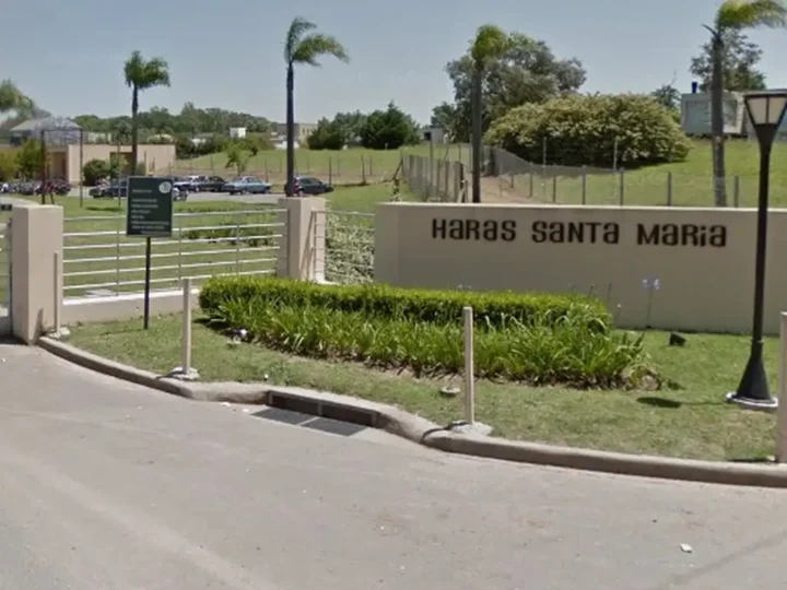 Revés judicial para desarrolladoras: Deberán escriturar los lotes de Haras Santa María tras 15 años de demoras